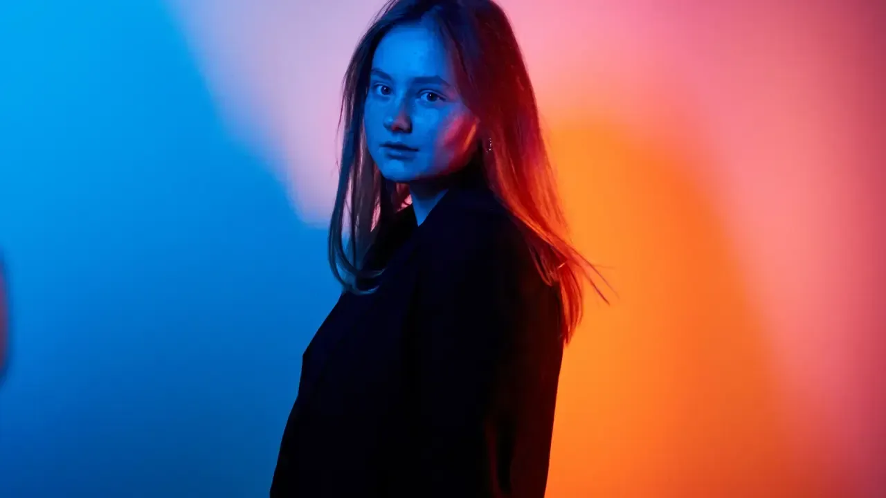 Neon portrait — original versus VHS-C — Original
